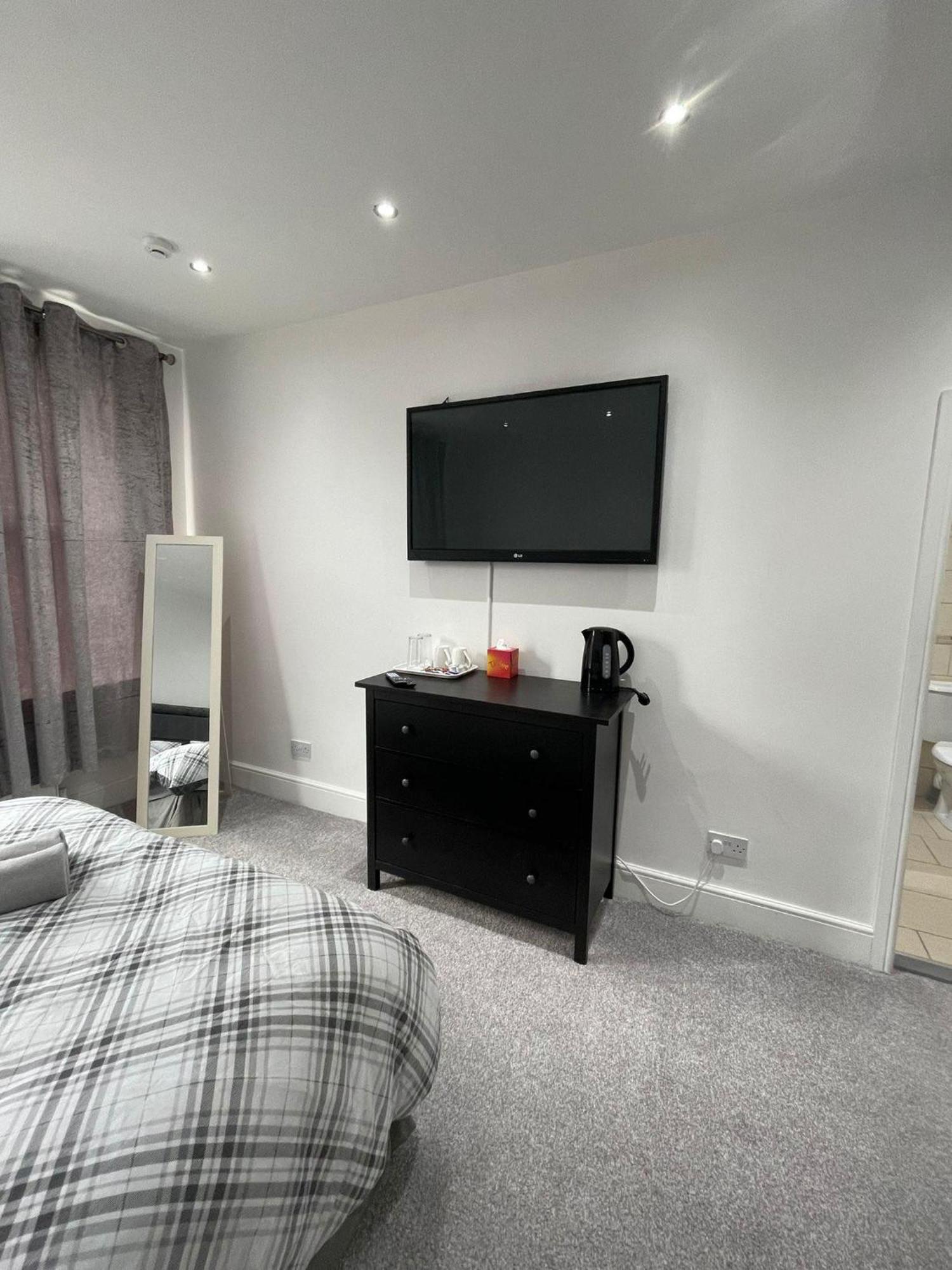 Boutique Rooms Birkenhead Exterior photo